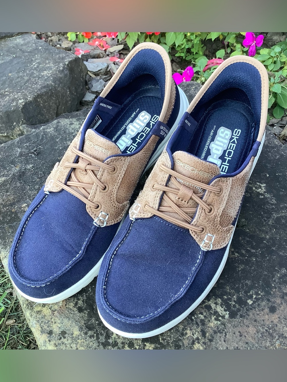 Skechers Women’s Slip-Ins Blue Canvas Loafers - Size 6.5